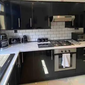 Apartment Lovely 2 Bedroom With Private Garden, Edinburgh